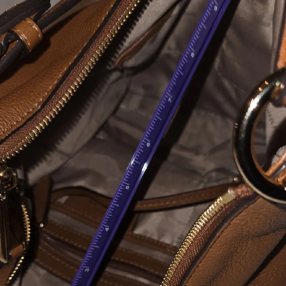 Michael Kors Acorn (Tan) Leather Hobo Bag - Picture 9 of 13
